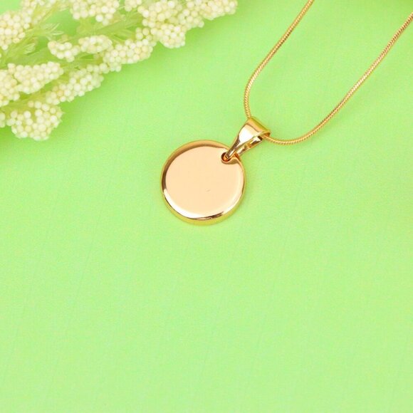 "Minimalist Round Rose Gold Pendant for Everyday Layering Style, XPPT1536 - Picture 12 of 13